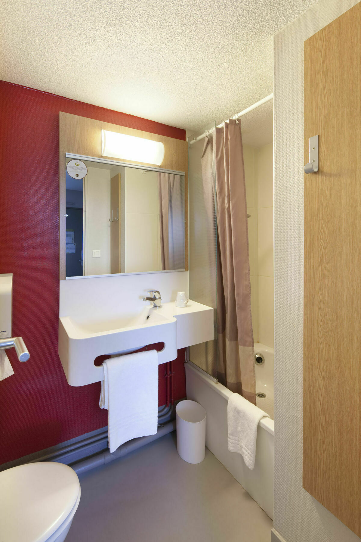 B&B Hotel Quimper Nord Douarnenez Zewnętrze zdjęcie